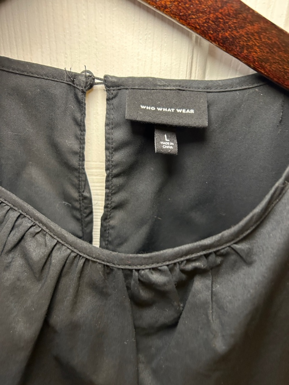 Who What Wear Black Tiered Puffy Long-Sleeve Tiered Mini Dress w/Side Pockets - Picture 2 of 6